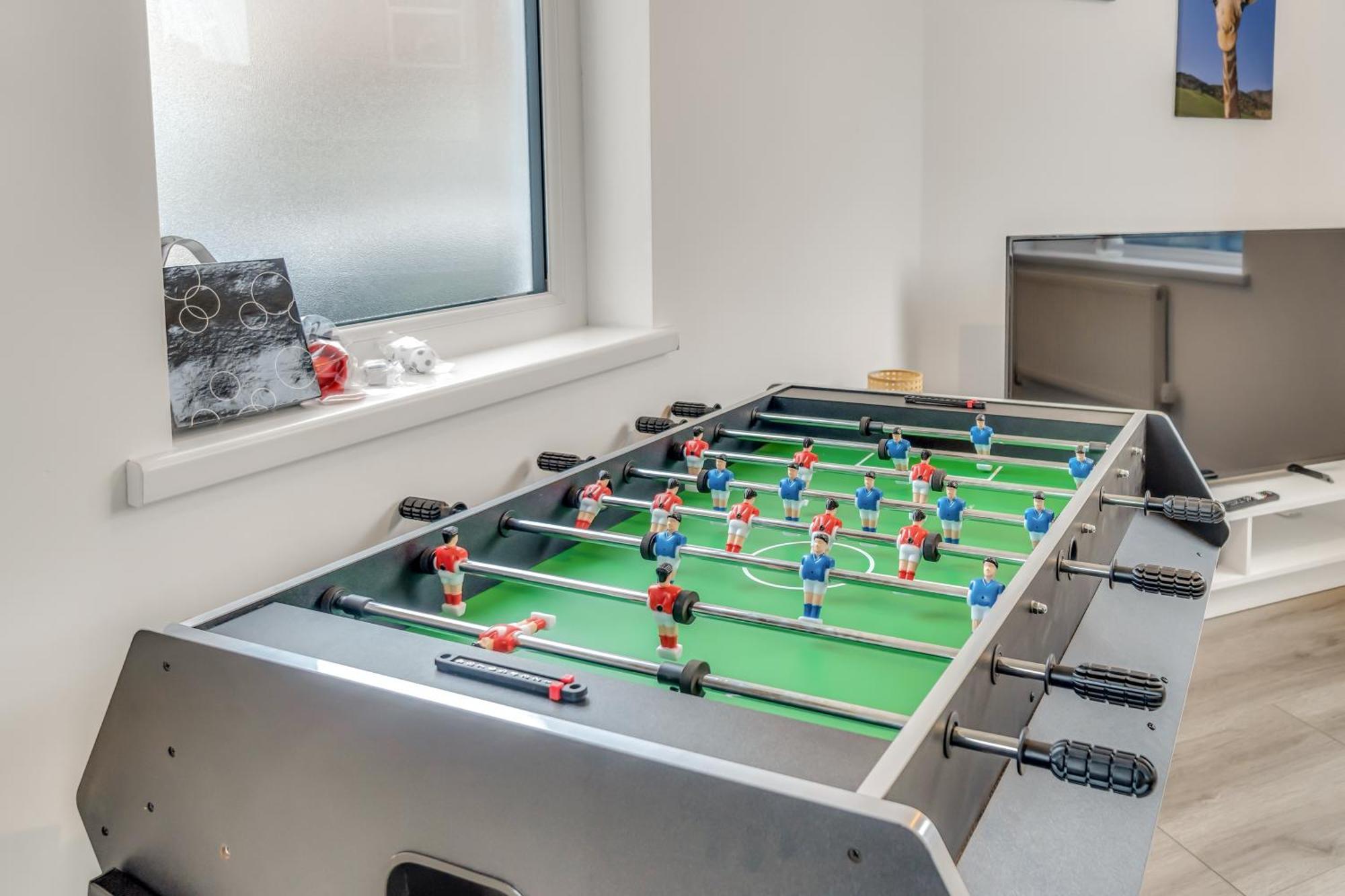 Park House - Near Eateries, Micro Brewery, Pubs, Beauty Salons And Boutique Shops, Argyle, Games Room, Free Netflix, In The Heart Of - Dogs Welcome - Hosted By Absolute * Plymouth